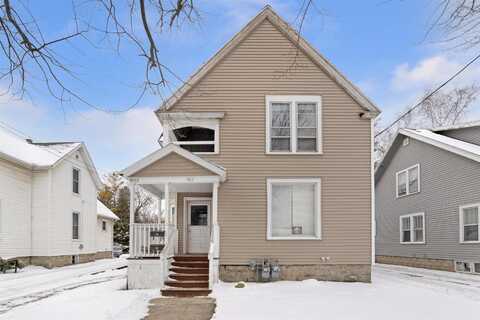 923 WISCONSIN Street, OSHKOSH, WI 54901