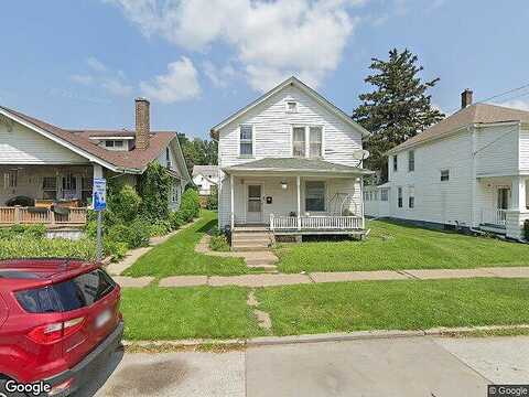 8Th, DAVENPORT, IA 52802