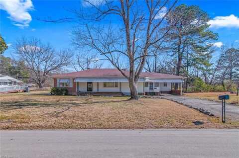 119 E Jonhson Avenue, Wakefield, VA 23888