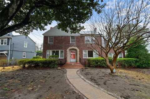 6061 Newport Crest, Norfolk, VA 23505