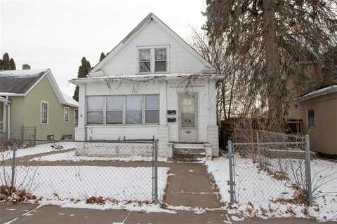 904 Rose Avenue E, Saint Paul, MN 55106