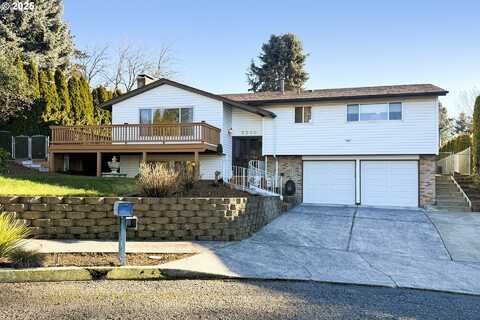 2290 NW 8TH CT, Gresham, OR 97030