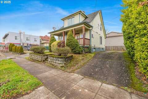 8031 NE GLISAN ST, Portland, OR 97213