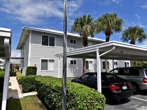 217 SE Village Drive, Port Saint Lucie, FL 34952