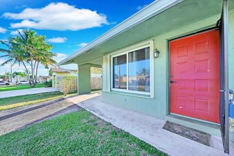 919 S 12th Street, Lantana, FL 33462