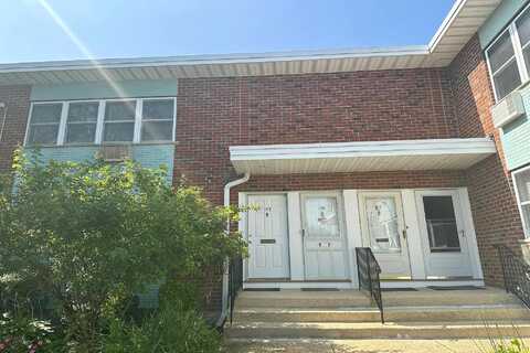 Farber Drive Unit 113, West Babylon, NY 11704