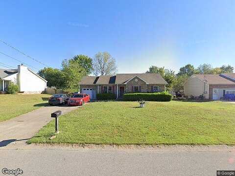 Short, CLARKSVILLE, TN 37042