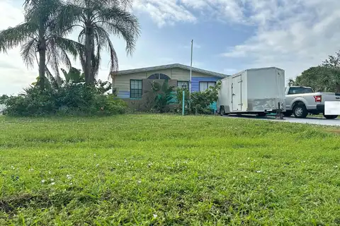 13Th, SEBASTIAN, FL 32976