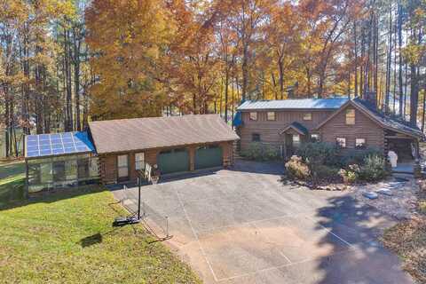 1180 Emmitt LN, Moneta, VA 24121