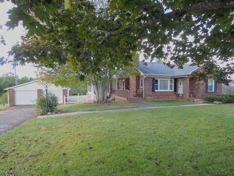 2499 Hunters Ridge Rd., Hillsville, VA 24343