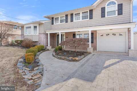 24 GLEN LANE, CHERRY HILL, NJ 08002