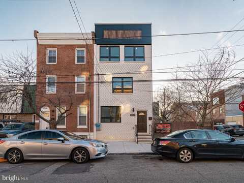 2202 E HUNTINGDON STREET, PHILADELPHIA, PA 19125