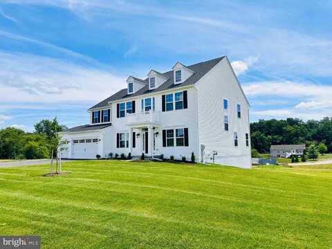 2 WINIFRED DRIVE, HANOVER, PA 17331