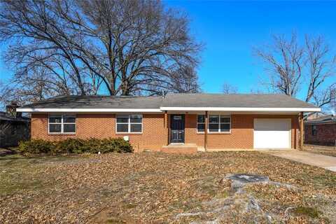 215 Elliff ST, Siloam Springs, AR 72761