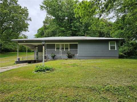 708 N Oak ST, Harrison, AR 72601