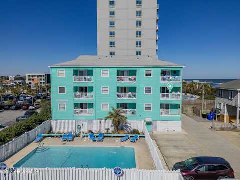 102 Carolina Beach Avenue S, Carolina Beach, NC 28428