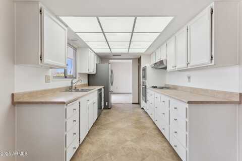 12526 W RAMPART Drive, Sun City West, AZ 85375