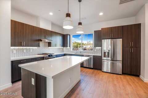 1717 E MORTEN Avenue, Phoenix, AZ 85020