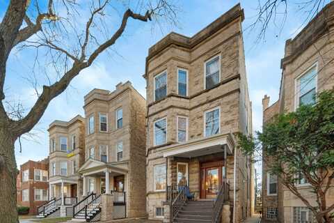 2253 W. Giddings Street, Chicago, IL 60625