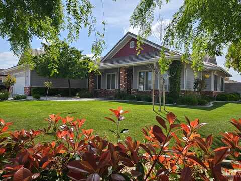 15803 Screaming Eagle Avenue, Bakersfield, CA 93314