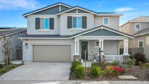 821 Cosmos Drive, Vacaville, CA 95687