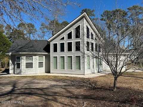 1 Topsail Court, Calabash, NC 28467