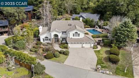 20 El Castillo, Orinda, CA 94563