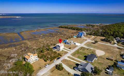 119 East Drive, Harkers Island, NC 28531