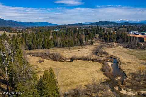 477504 US-95, Ponderay, ID 83852