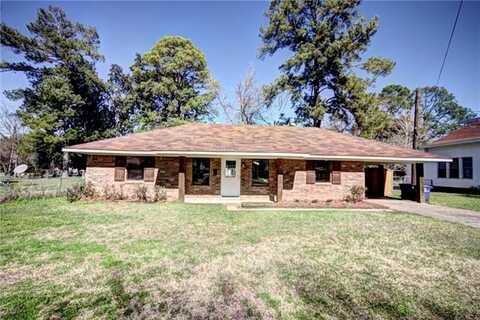 208 HENRY Avenue, Natchitoches, LA 71457