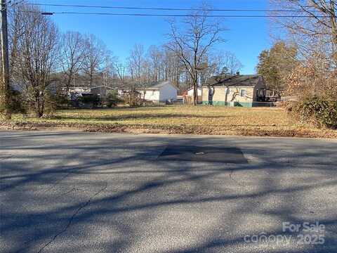 1416 Old Charlotte Road, Statesville, NC 28267