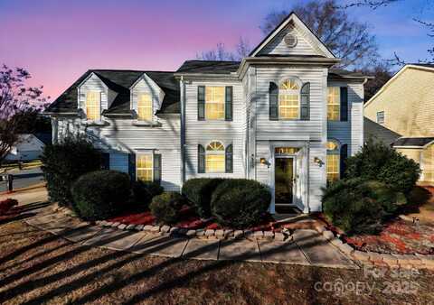 9635 Veronica Drive, Charlotte, NC 28215