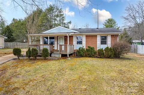 95 Loeb Drive, Brevard, NC 28712