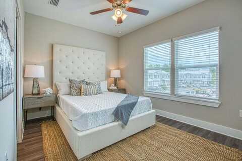 76 Date Palm Lane, Freeport, FL 32439