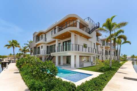 301 Buttonwood Circle, Key Largo, FL 33037