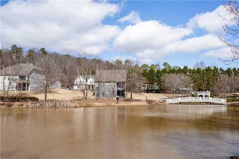 15 Lakeside Way, Cartersville, GA 30121