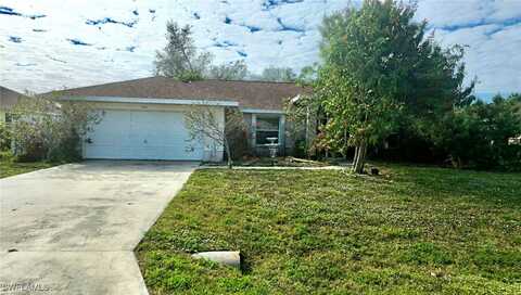 2404 SE 8th Place, Cape Coral, FL 33990