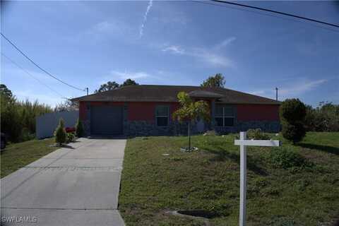 2923 8th Street SW, Lehigh Acres, FL 33976