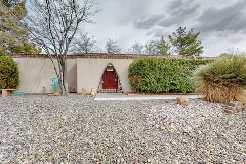 10300 JARMEL Drive NW, Albuquerque, NM 87114