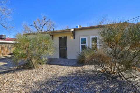 1308 AMADO Street NW, Albuquerque, NM 87104