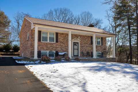 30 VILLA LN, WAYNESBORO, VA 22980