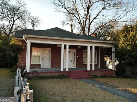 1161 Hillyer, Macon, GA 31204