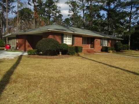 150 Pinehurst Drive, Blackshear, GA 31516