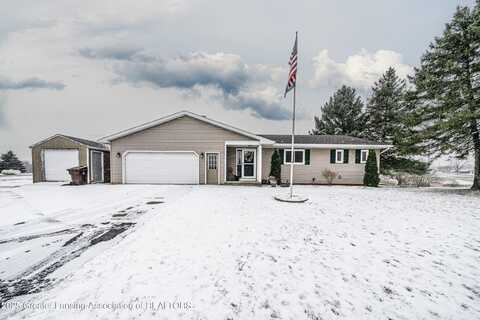 8568 S Hollister Road, Laingsburg, MI 48848