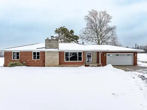 575 N Holmesville Road, Michigan City, IN 46360