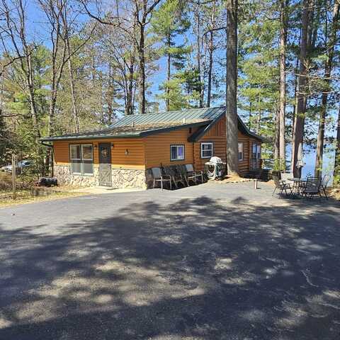 4072 NORWAY DR, Rhinelander, WI 54501