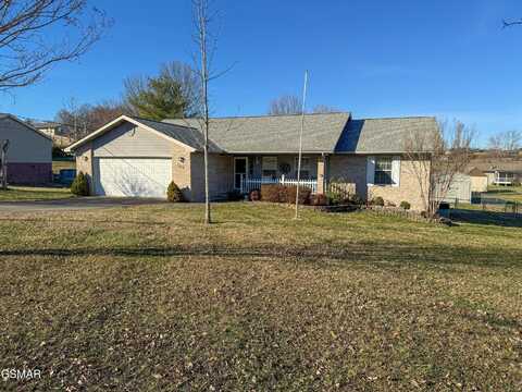 320 Ayers Road, Kodak, TN 37764