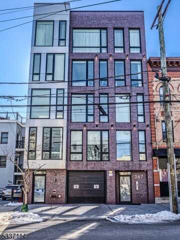 367 3rd St, Jersey City, NJ 07302