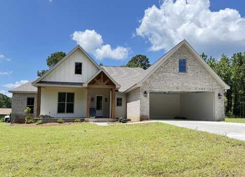 76 Copperfield Dr., Hattiesburg, MS 39402