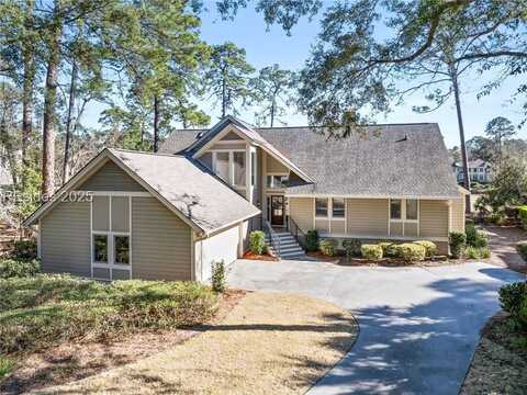 17 Strawberry Hill Road, Hilton Head Island, SC 29928